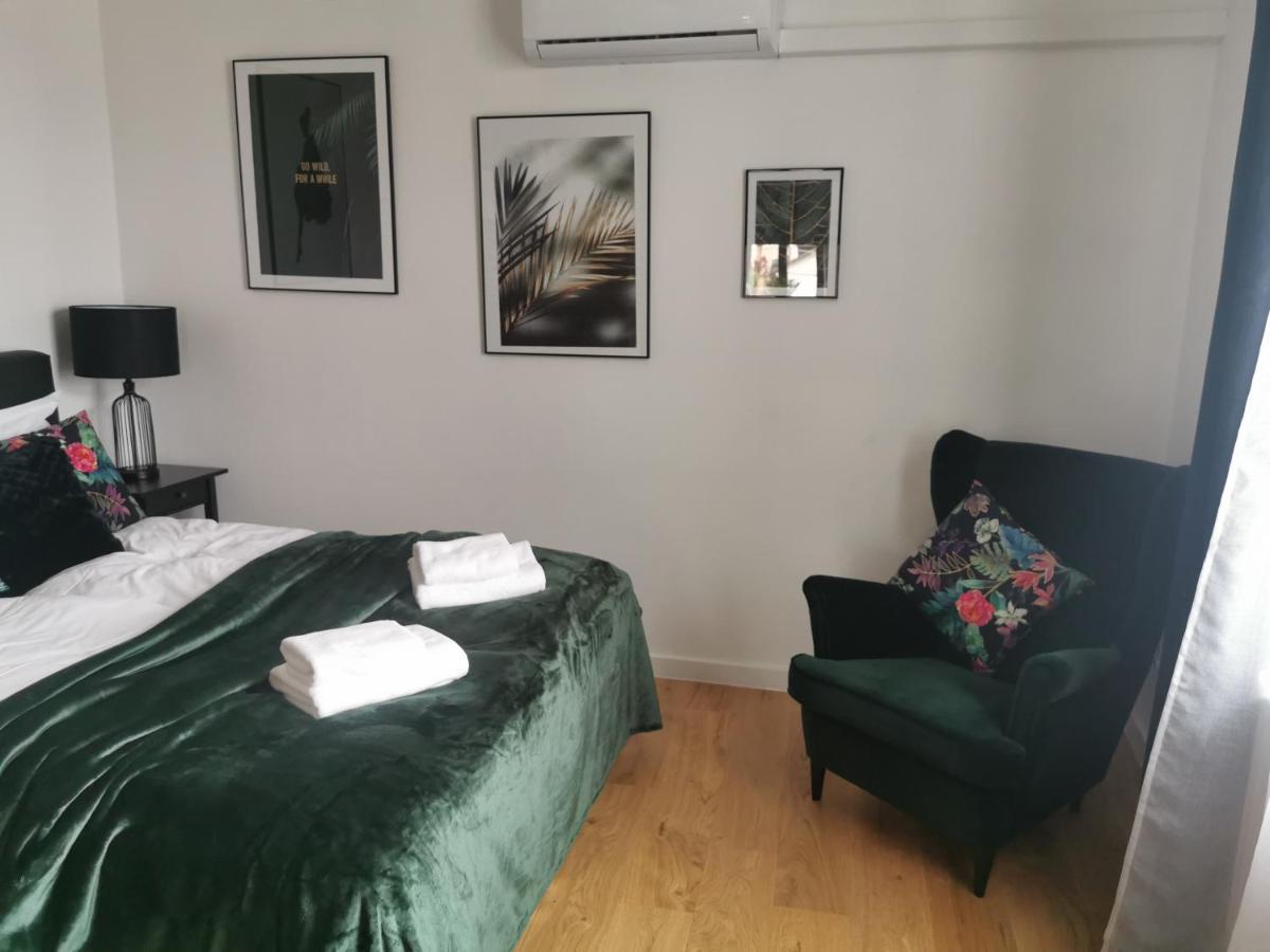 Apartamenty Dukla Exterior photo